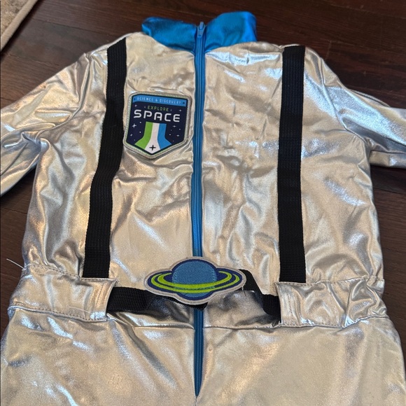 Spirit Silver and Blue Astronaut Costume for Toddlers - Picture 2 of 8